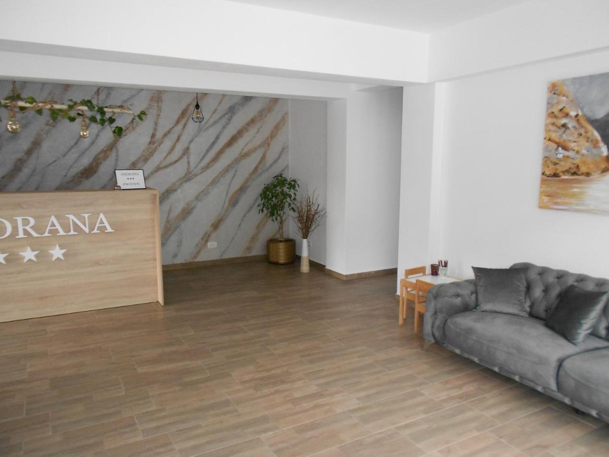 Andrana Hotel Caciulata Exterior photo