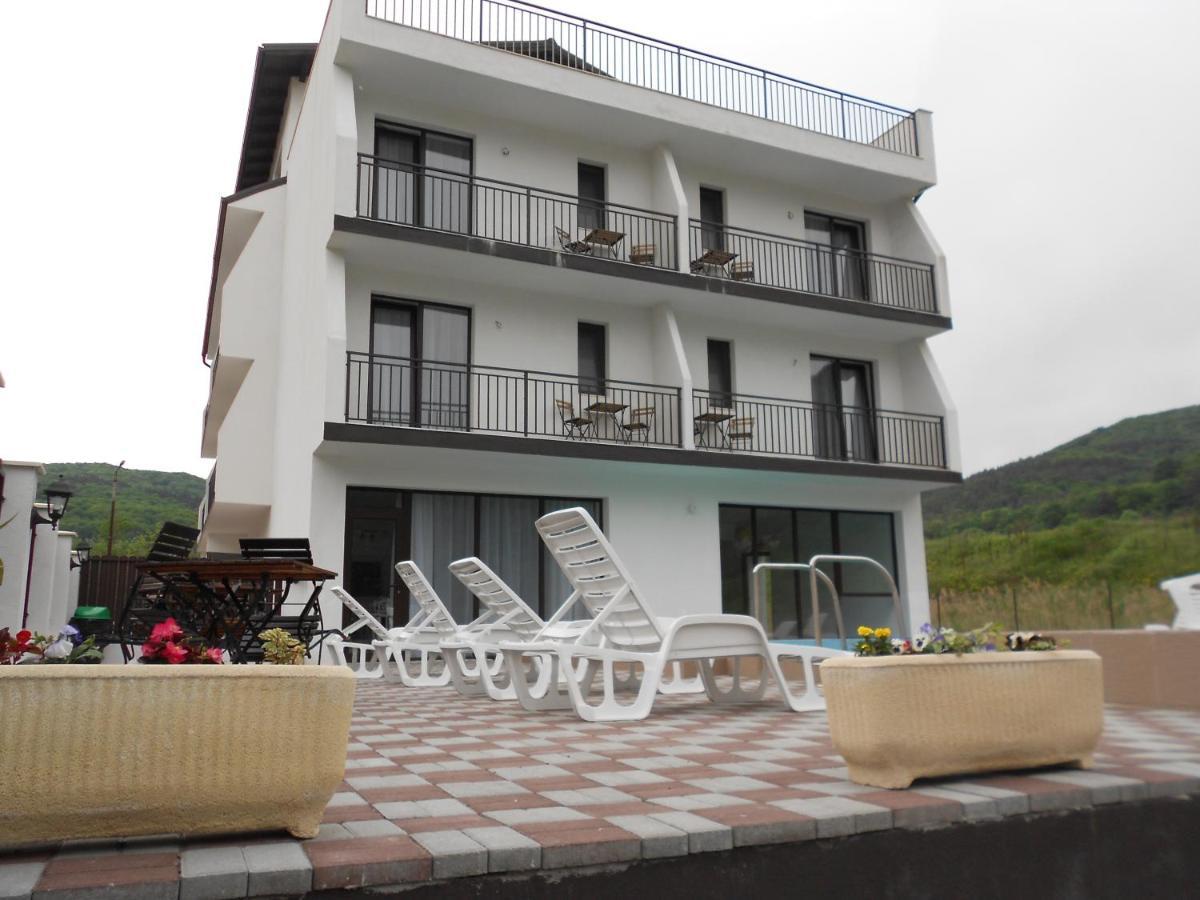 Andrana Hotel Caciulata Exterior photo